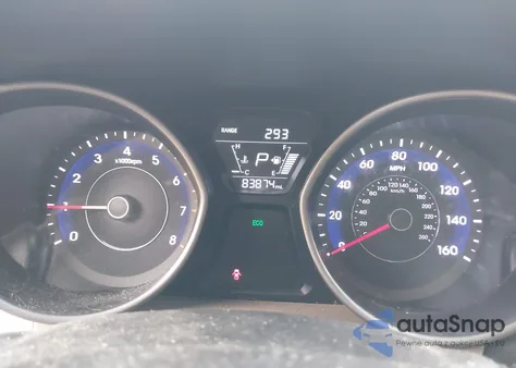 2016 Hyundai Elantra Value Edition z USA, uszkodzony, nr VIN 5NPDH4AE7GH776196